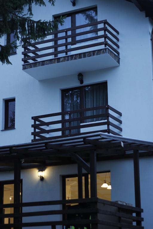 Casa Laur Cu Plaja Privata Hotel Colibita Luaran gambar