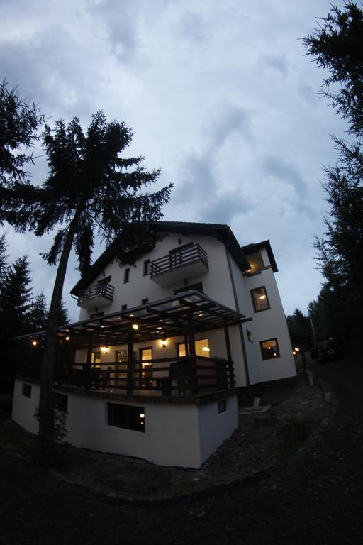 Casa Laur Cu Plaja Privata Hotel Colibita Luaran gambar