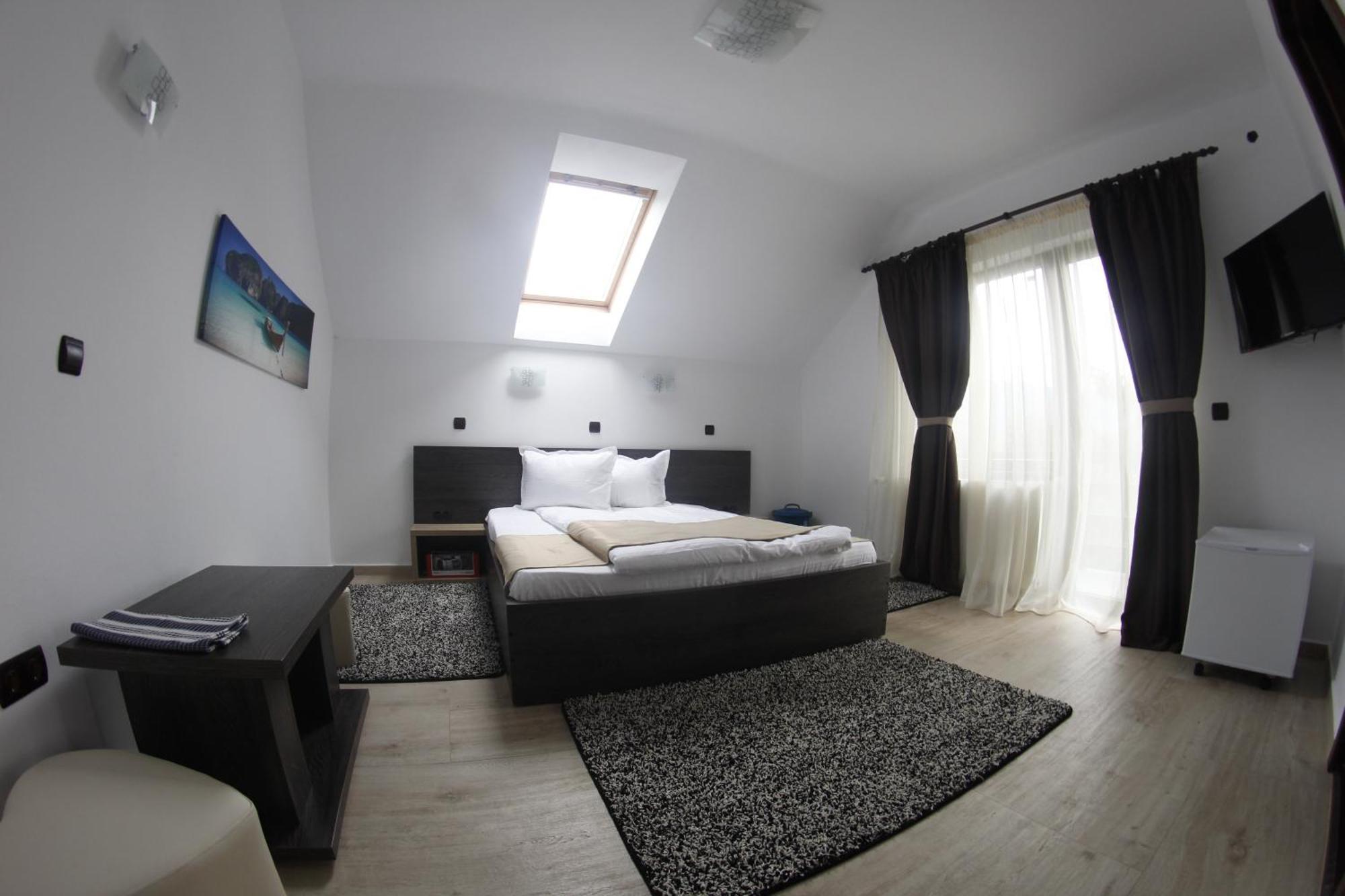 Casa Laur Cu Plaja Privata Hotel Colibita Luaran gambar